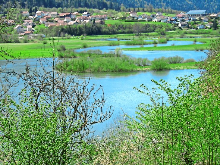 Auf Schmugglerwegen im Jura